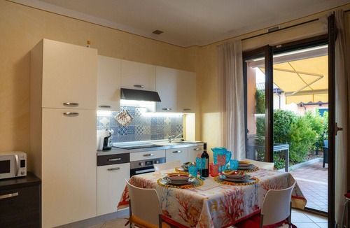 Tortoreto Lido Apartment | Cosy apartment for 4 people with A/C, pool, WIFI, TV, patio and pets allowed