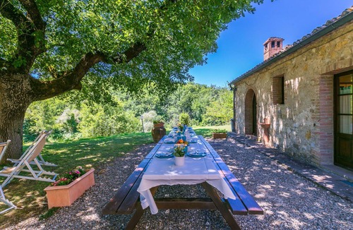 Collalto House | Cosy apartment in villa for 12 guests with A/C, private pool, WIFI, TV, patio and panoramic view