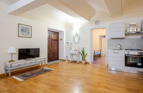 Costigliole d'Asti Apartment | Cosy apartment for 2 people with WIFI, A/C, TV and patio