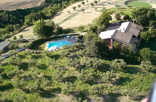 Citta Sant'Angelo House | Cosy apartment in villa for 5 people with pool, WIFI, TV, terrace, pets allowed and parking