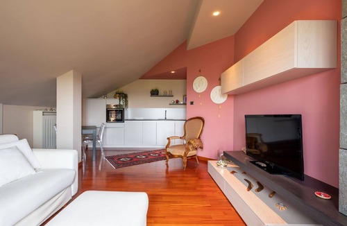 Monteu Roero Apartment | Cosy apartment for 6 people with private pool, A/C, WIFI, TV, terrace and pets allowed