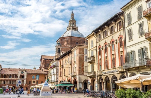 Pavia Apartment | Cosy apartment for 2 guests with WIFI, A/C, TV and panoramic view
