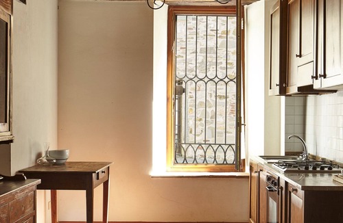 Capolona Apartment | Cosy apartment for 4 people with WIFI, pool, TV, patio and pets allowed, close to Arezzo