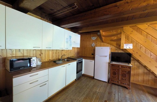 Macugnaga Apartment | Cosy apartment for 4 people with TV, balcony, pets allowed and panoramic view