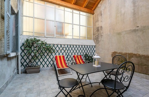 Omegna Apartment | Cosy apartment for 4 people with WIFI, TV, terrace and pets allowed