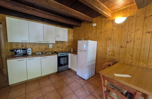 Macugnaga Apartment | Cosy apartment for 6 guests with TV, balcony, pets allowed and panoramic view