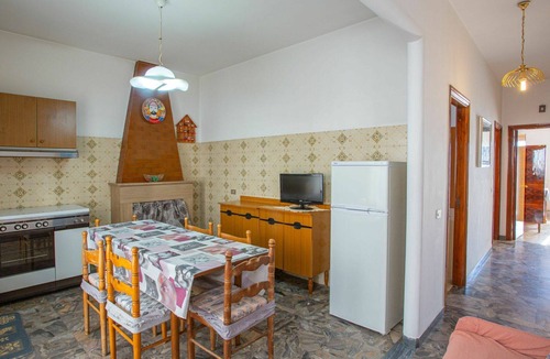 Peschici Apartment | Cosy apartment for 7 people with WIFI, TV, terrace and pets allowed