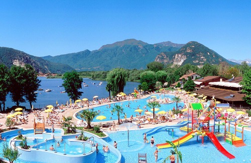Fondotoce Apartment | Cosy apartment for 7 people with pool, WIFI, TV and balcony