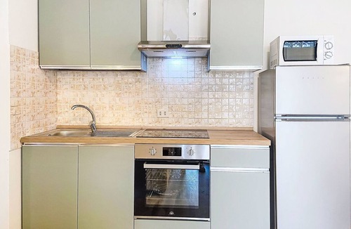 Marina di Cecina Apartment | Cosy apartment for 7 people with WIFI, A/C, patio and pets allowed