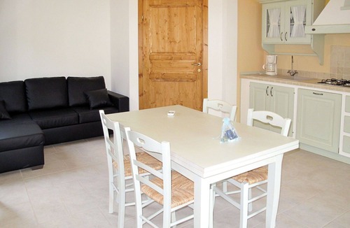 Riparbella Apartment | Cosy apartment for 6 guests with pool, A/C, WIFI, TV and terrace