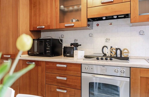 Senigallia Apartment | Cosy apartment for 6 guests with A/C, WIFI, TV and pets allowed
