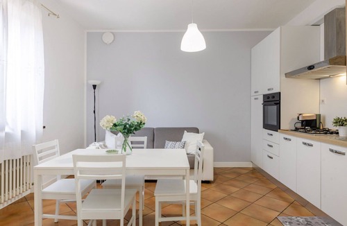 Loreto Apartment | Cosy apartment for 6 guests with WIFI, A/C, TV and panoramic view