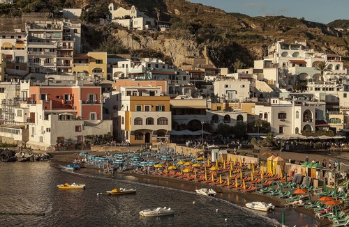 Sant'Angelo Apartment | Cosy studio with sea view.