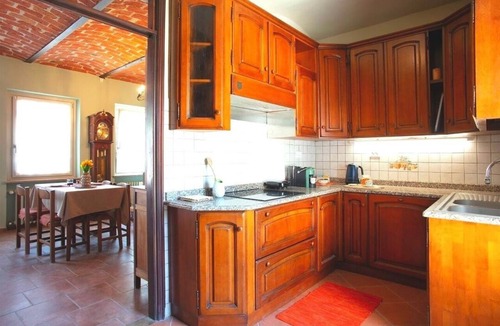 Monteu Roero House | Country House Amid the Roero Vineyards with a Garden
