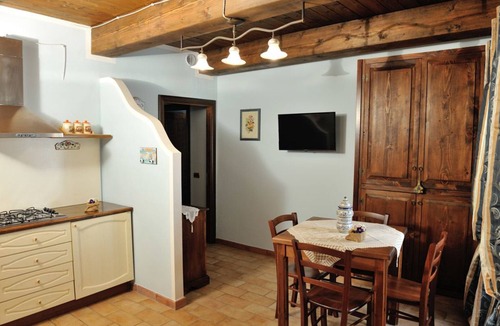 Sassoferrato House | Country House Federico I