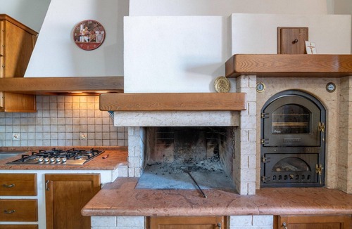 Cagli Apartment | Country House in Cagli with Pool and Views