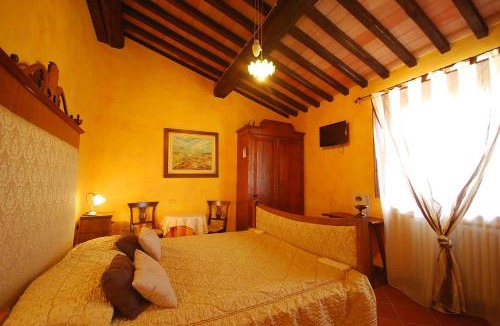 Gualdo Cattaneo House | Country House La Lungavita