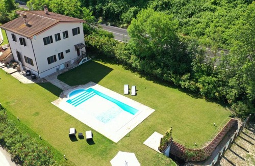 Bellante House | Country House Western Club