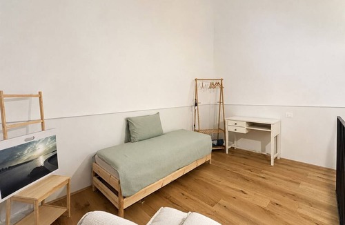 Giovinazzo Apartment | Cozy 60sqm flat with a mezzanine, ideal for 4 people, located on the first floor of a prestigious building (without elevator).The property is situated in Giovinazzo, in the historic center, just steps from the sea.Characterized by narrow alleys, 15th-cen