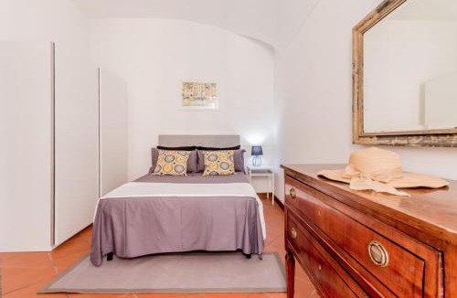 Rione III Colonna Apartment | Cozy Apartment Della Purificazione 68