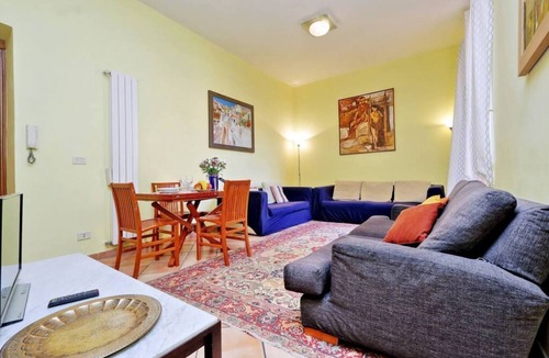 Trastevere Apartment | Cozy apartment for 4 in Trastevere