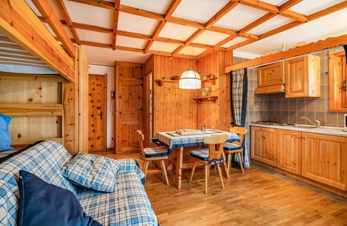 Antagnod Apartment | Cozy apartment in Ayas with kitchenette