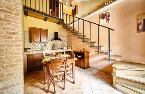 Casal Velino Apartment | Cozy Apartment in the Heart of Casal Velino
