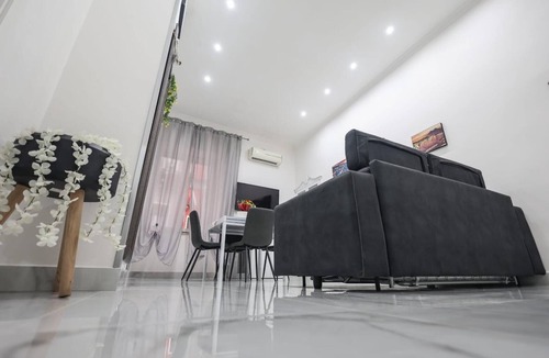 Materdei House | Cozy apartment in the heart of Naples.