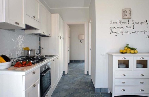 Villammare House | Cozy Apartment Near Sea in Villammare Italy