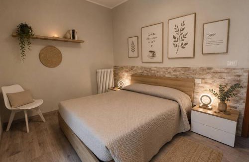 Orsogna House | Cozy apartment overlooking the main square