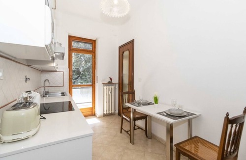 Vanchiglietta Apartment | Cozy apartment perfect for 2 guests located in one of the greenest areas of Turin (Parco Colletta and 3 km from the Valentino park) a few km from Piazza Vittorio Veneto, Via Lagrange and the Egyptian Museum, the center can be easily reached by public tra
