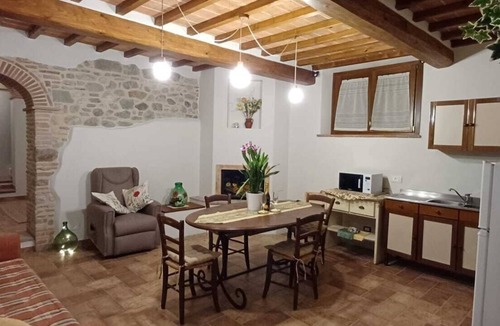 Motina Apartment | Cozy apartment: Your oasis of paradise in the countryside