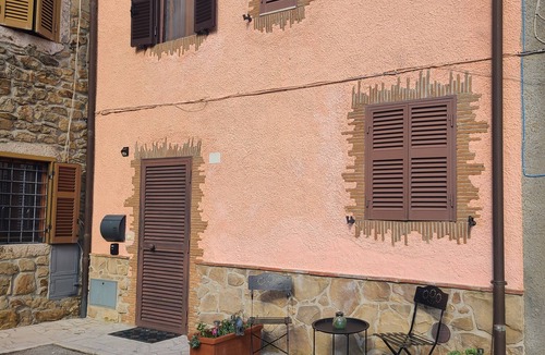 Poggio Murella House | Cozy Holiday Home a few miles from the beautiful Mill Falls