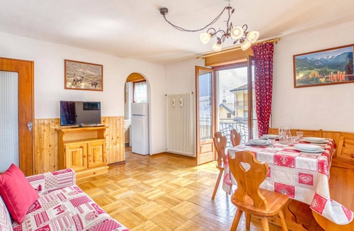 Brusson House | Cozy home in Brusson AO with WiFi