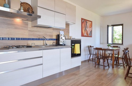 Sessa Cilento House | Cozy home in Sessa Cilento with WiFi