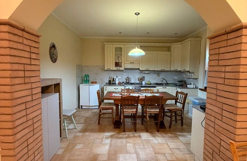 Assisi House | Cozy Independent very central House with AC in Santa Maria degli Angeli Assisi