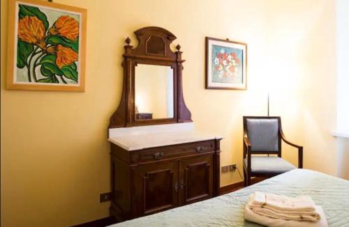 Macerata House | Cozy room in Palazzo Magnalbò