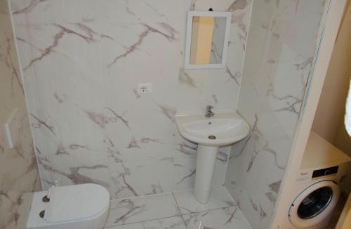 Rozzano Apartment | CR BnB Rozzano 2