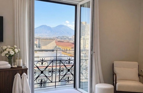 Naples City Centre House | Cratèrico