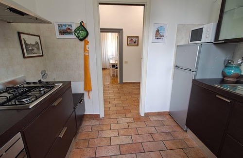 Rione IV Campo Marzio House | Croce Palace unit 5 - heart of Rome/up to 6 guests