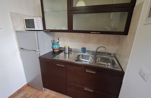 Rione IV Campo Marzio House | Croce Palace unit 5 - heart of Rome/up to 6 guests