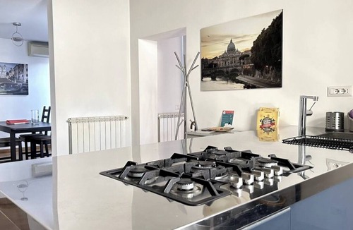 Rione IV Campo Marzio Apartment | Croce Palace unit 7 - Double Private Terrace/a few minutes from Spanish steps