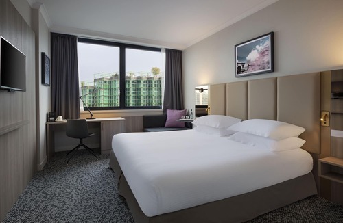 San Donato Milanese Hotel | Crowne Plaza Milan - Linate by IHG