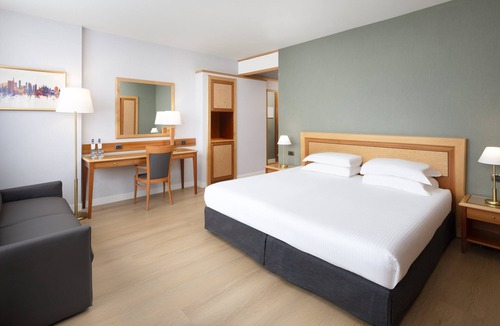 San Donato Milanese Hotel | Crowne Plaza Milan - Linate by IHG