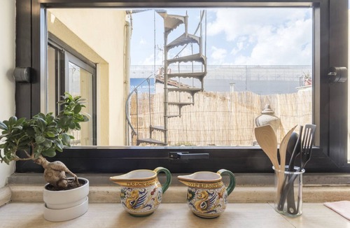 Rione V Ponte Apartment | CS Campo de'Fiori/Navona Terrace apartment