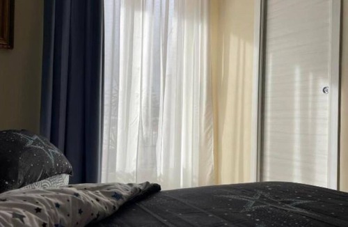 Volla Bed & Breakfast | D'Aponte Home - Comfort Suite 1-3 Guests with Private Bathroom and Free Parking
