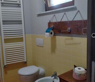 Cerretto Langhe Apartment | Da antonella