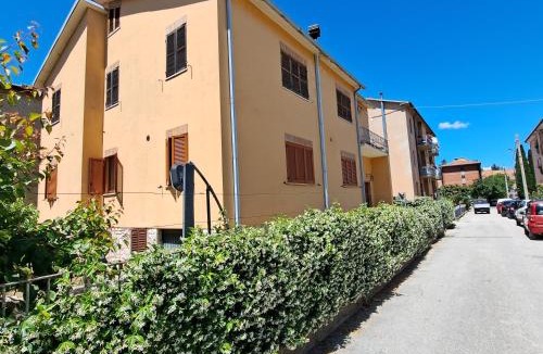 Spoleto House | daClaudia,it - 5 minuti a piedi dalla stazione - vicina al centro