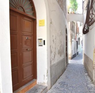 Vietri sul Mare House | Dalla torre al mare INTERA CASA SU TRE LIVELLI