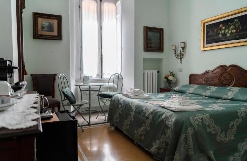 Rione VIII Sant'Eustachio Bed & Breakfast | Dante's Hell B&B